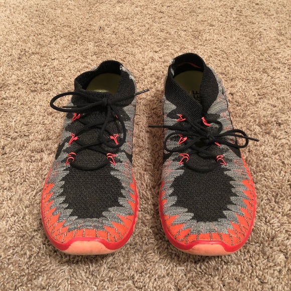 Nike Flyknit - Picture 2 of 2